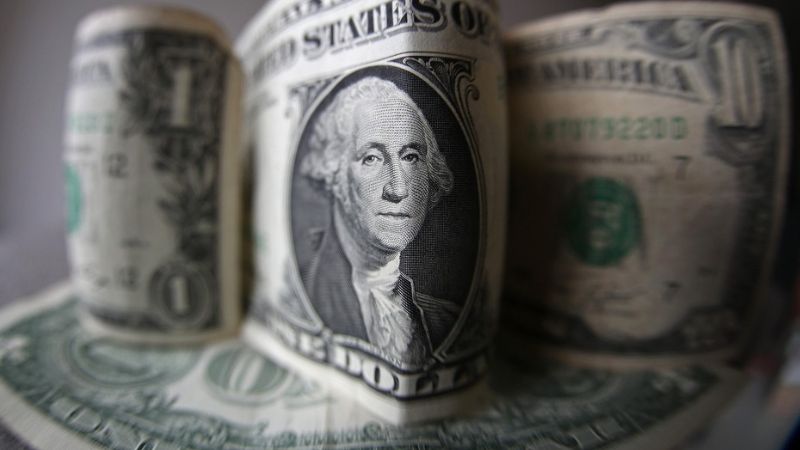 Volátil: el dólar oficial cerró a $132,07 y los bursátiles operaron con subas de hasta 11%