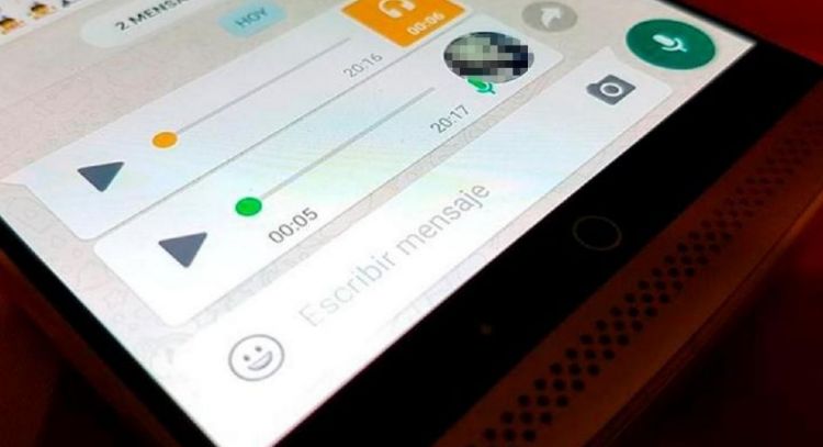 No lo abras: circula un "mensaje bomba" que tilda WhatsApp