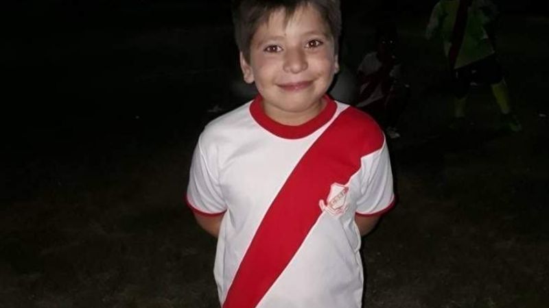Se cumple un año sin Lautaro, el niño que murió electrocutado cuando se bañaba en un canal en Chimbas