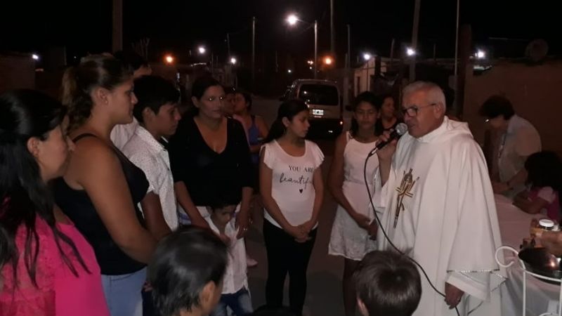 Padre Pepe Fuentes, el "sacerdote del pueblo" con más de tres décadas de servicio y entrega