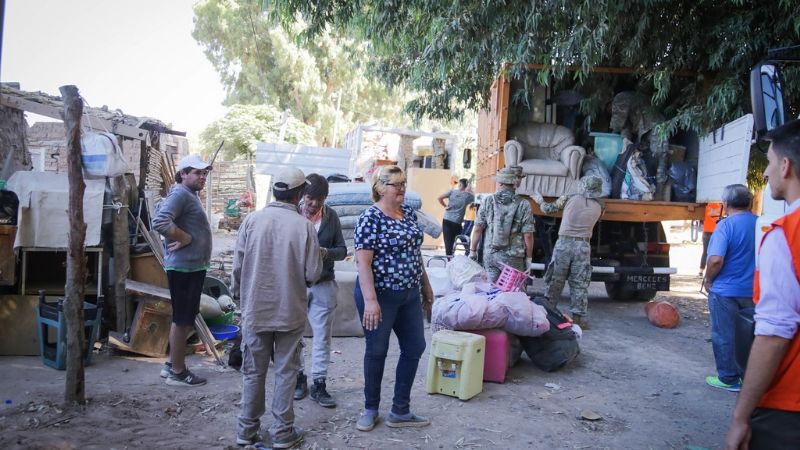 36 familias de asentamientos de Caucete y Pocito fueron trasladadas a sus nuevas casas