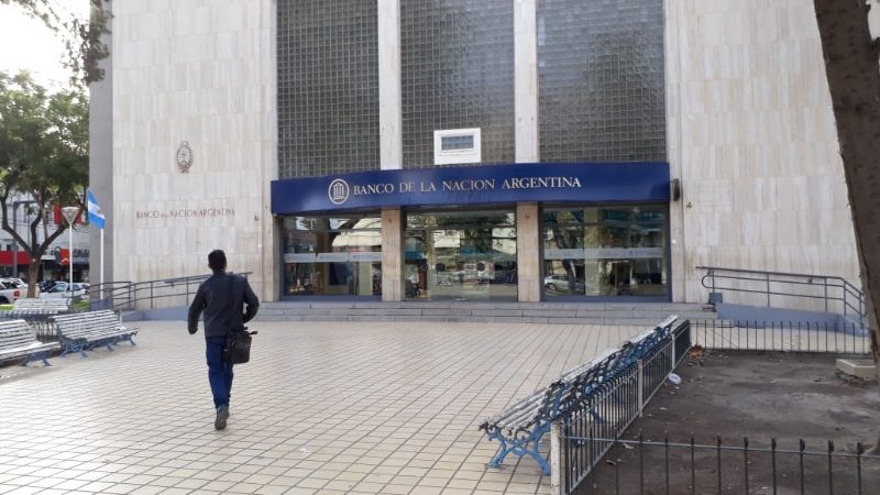 Banco Nación alertó a sus clientes sobre una estafa con robo de datos