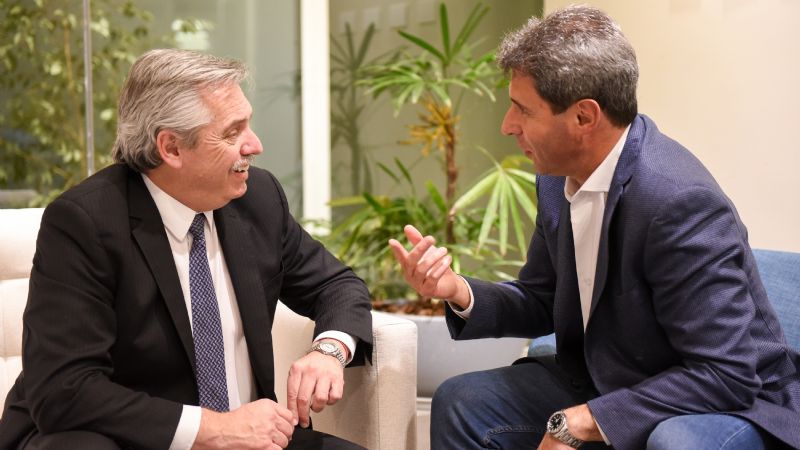 Alberto Fernández y Uñac analizaron las medidas económicas que anunció Macri