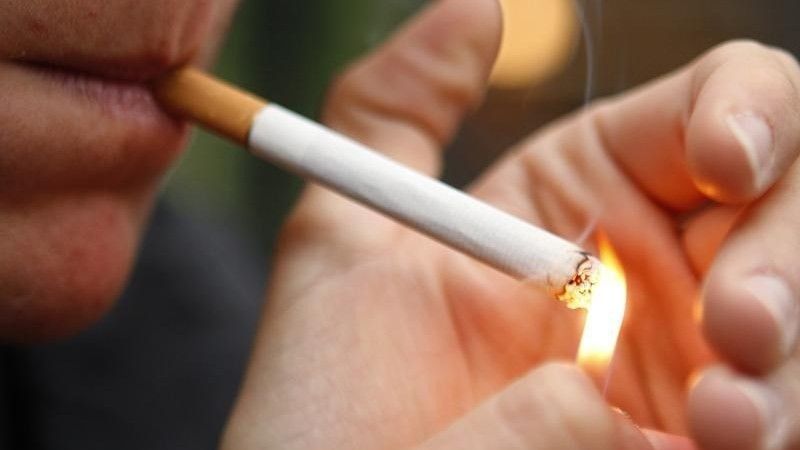 San Juan trabaja en una ley para regular el consumo de cigarrillos al aire libre