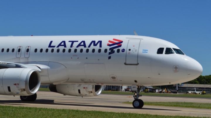 Por el coronavirus, la aerolínea Latam se declaró en quiebra