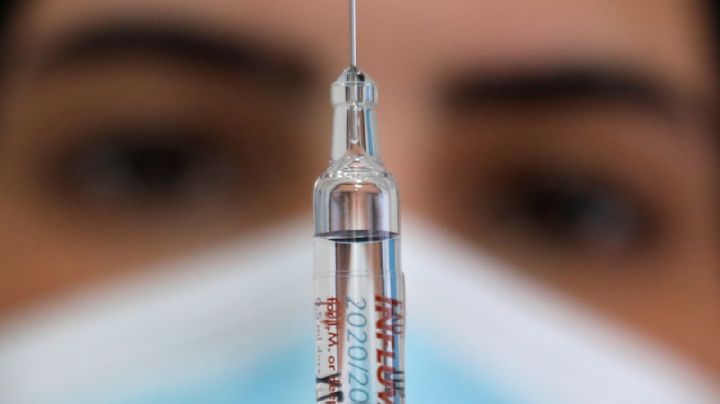 El mayor fabricante de vacunas del mundo pedirá la licencia para producir la de Oxford