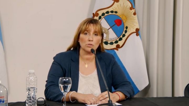 La ministra de Salud Alejandra Venerando, en aislamiento preventivo por coronavirus