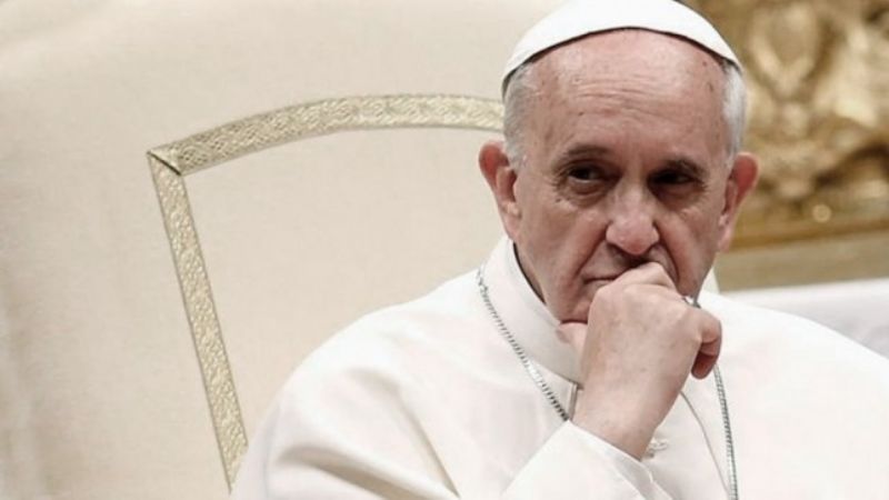 Internaron al Papa Francisco por "controles programados"