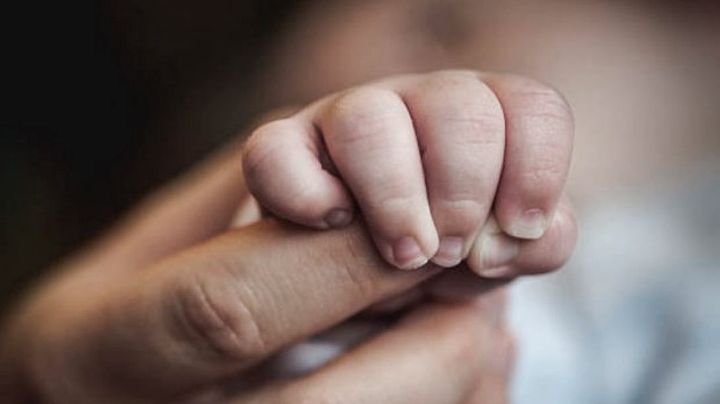 Conmoción: murió un bebé de seis meses por coronavirus