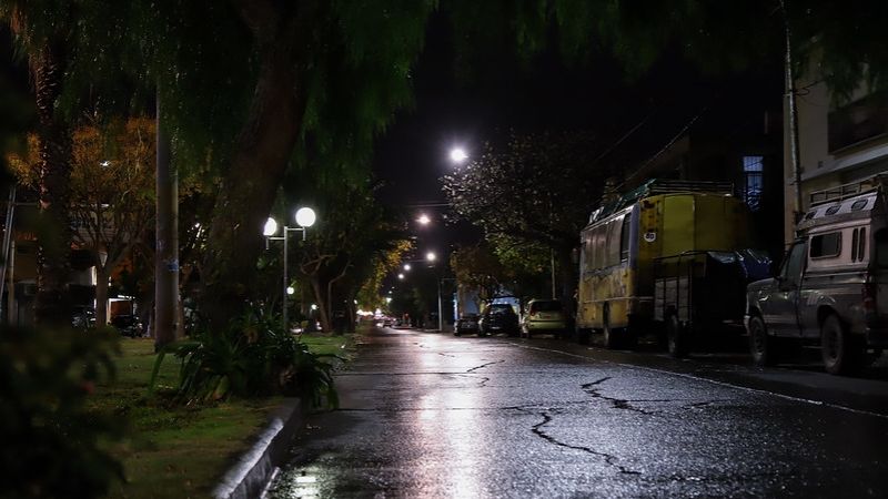 Casi 300 lámparas nuevas en zonas postergadas de Capital
