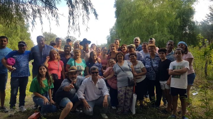 Los 43 nietos de Tranquilino González, el último carrero, formaron una Asociación para impulsar Sarmiento