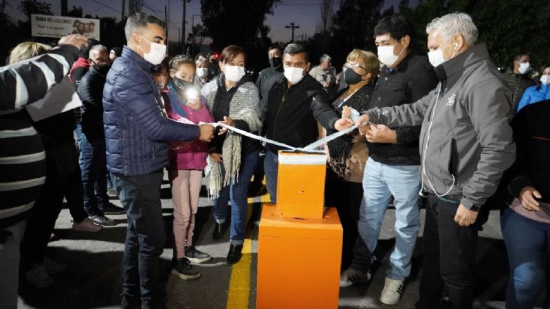 Chimbas:  habilitaron el nuevo sistema de iluminación en calle Rodríguez