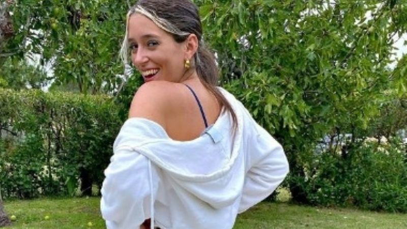 "Hoy me la juego": Leticia Siciliani se animó a "pelar" en la playa nudista