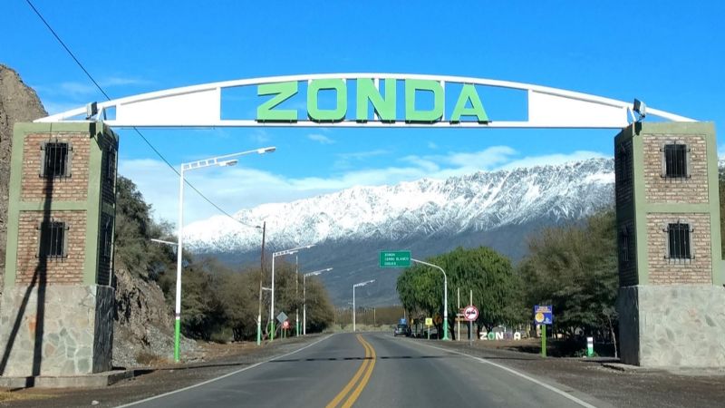 Zonda cierra su municipio por 10 días y la actividad comercial diaria termina a las 23 hs.
