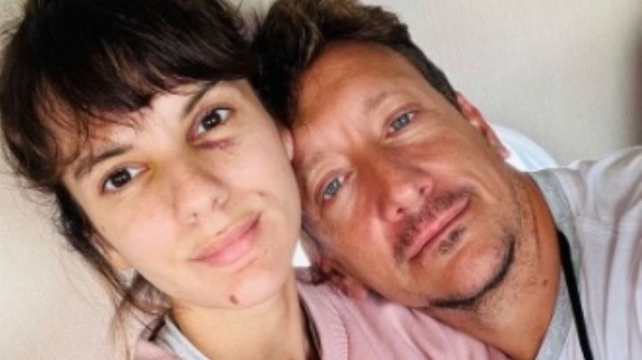 "No nos alcanzará la vida para agradecer este milagro": Nico Vázquez y Gimena Accardi volvieron al país