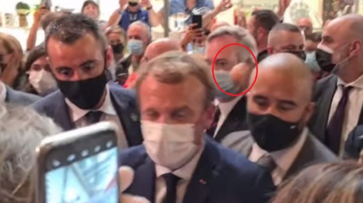Con un huevazo, agredieron a Macron durante su visita a una feria