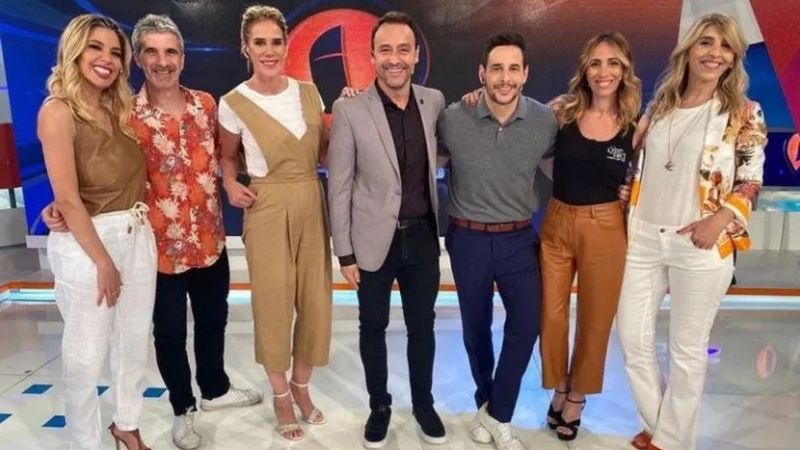 Dos panelistas de "Intrusos" abandonarían el programa junto a Rodrigo Lussich y Adrián Pallares