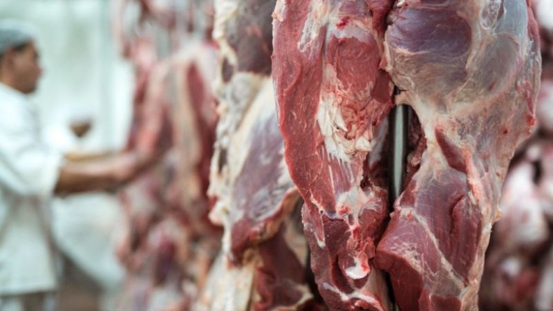 Fin de una era: las carnicerías ya no bajarán “la media res” para la comercialización de la carne