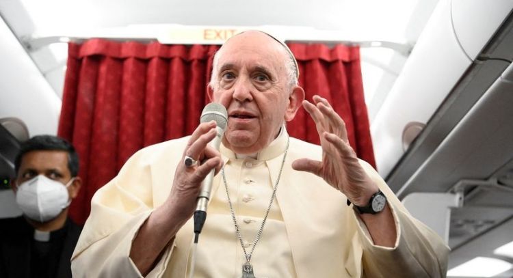 El papa Francisco se someterá a una operación de abdomen