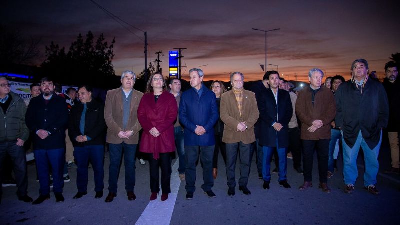 Pocito festejó su aniversario con inauguración del “Monumento al ciclista” y obras de iluminación