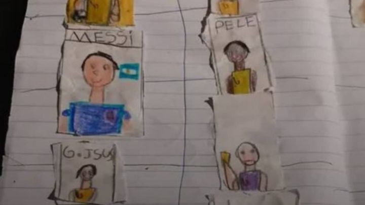 Un niño hizo su propio álbum del Mundial porque no le alcanzaba para comprar figuritas