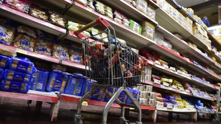 Las ventas en los supermercados aumentaron 0,9% en el 2023 y 4,7% en los mayoristas