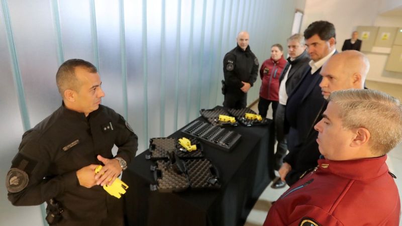 Rodríguez Larreta anunció que en junio comienzan a funcionar las pistolas Taser