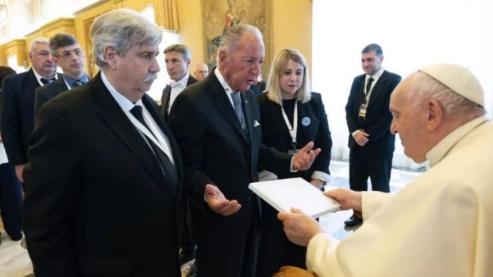 Industriales argentinos se reunieron con Francisco en el Vaticano