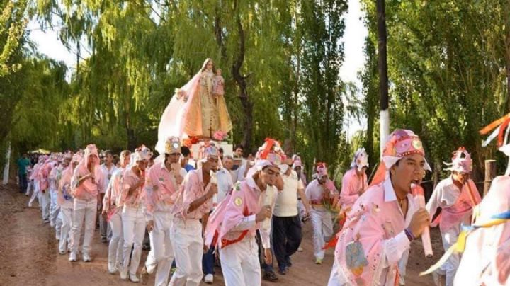 "La Danza de los chinos", la particular tradición que busca ser declarada Patrimonio Intangible de la Provincia