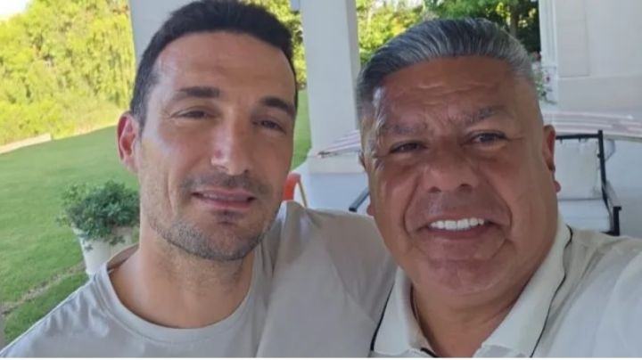 Scaloni se reunió con Chiqui Tapia y seguirá hasta la Copa América