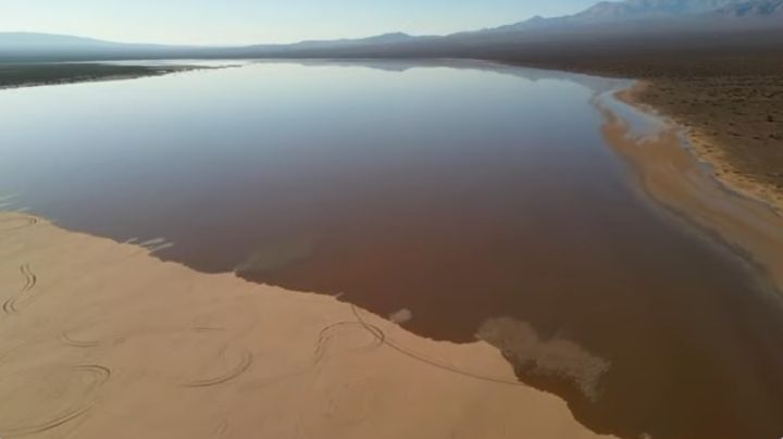 Impresionante video: cómo la Pampa El Leoncito se transformó en una inmensa laguna