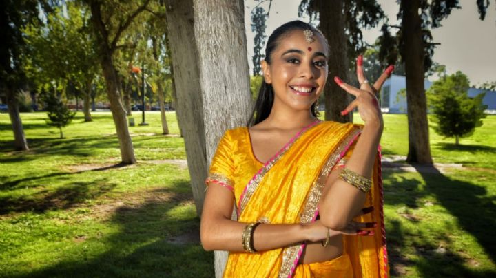 Melani, la sanjuanina que busca transmitir su pasión por el Bollywood Dance a toda la provincia